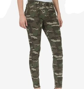 William Rast Camp Zipper Jeans Size 31